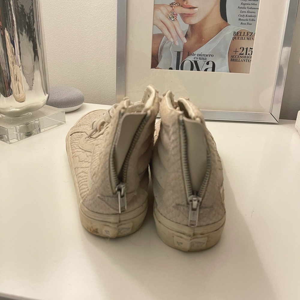 Tan Embossed Vans - Picture 2 of 3